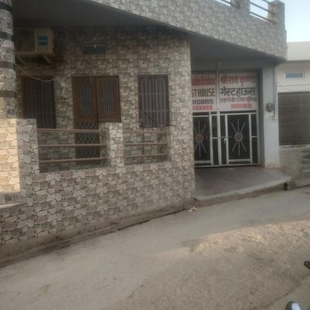 Shree Radha Krishna Guest House Butati Dham Rajod 外观 照片